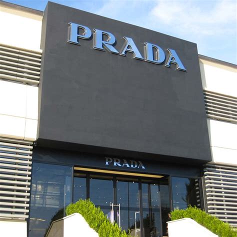 lavanella outlet prada|prada outlet tuscany.